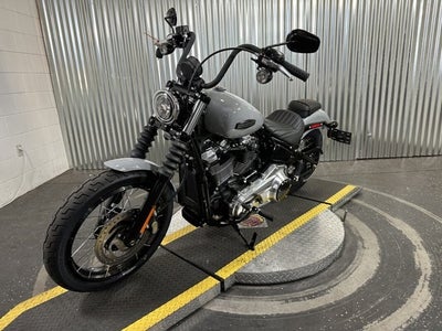 2025 Harley-Davidson® Street Bob 