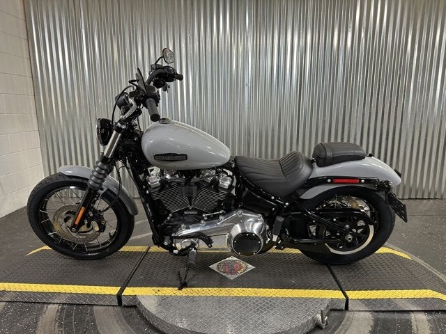 2025 Harley-Davidson® Street Bob 