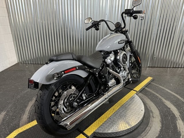2025 Harley-Davidson® Street Bob 