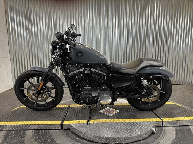 2022 Harley-Davidson® Iron 883 