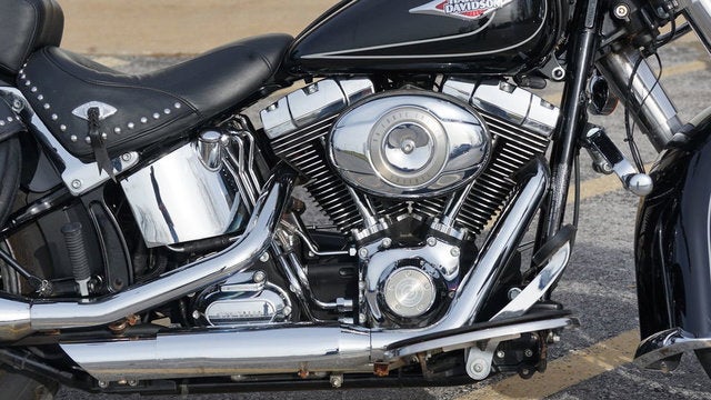 2011 Harley-Davidson Softail FLSTC - Heritage Classic