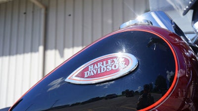 2002 Harley-Davidson FLSTS - Heritage Springer Softail Base