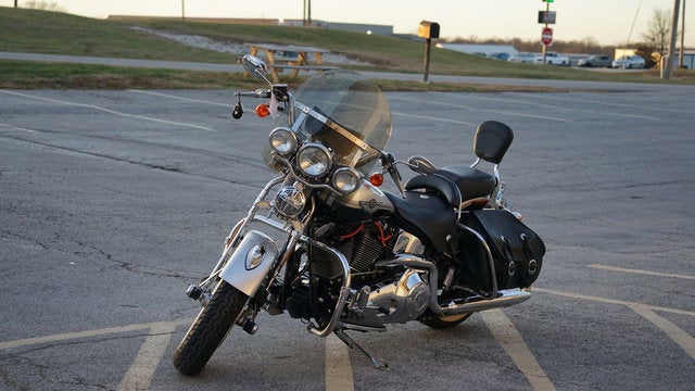 2003 Harley-Davidson FLSTS - Heritage Springer Softail Base