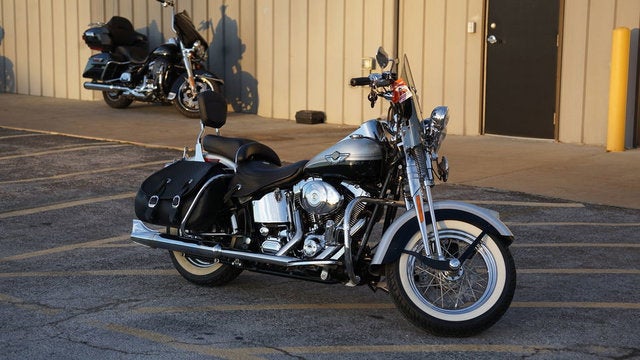 2003 Harley-Davidson FLSTS - Heritage Springer Softail Base
