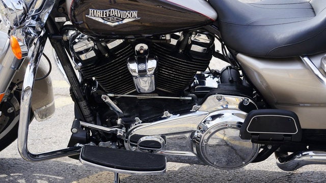 2018 Harley-Davidson FLHR - Road King Base