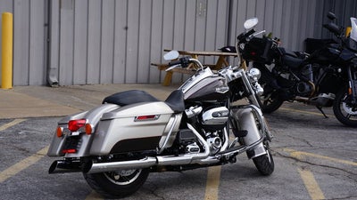 2018 Harley-Davidson FLHR - Road King Base