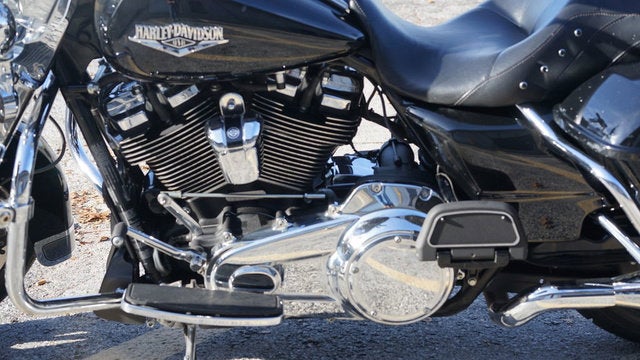 2019 Harley-Davidson FLHR - Road King Base