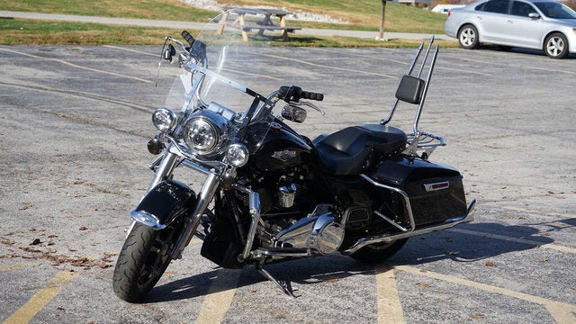 2019 Harley-Davidson FLHR - Road King Base
