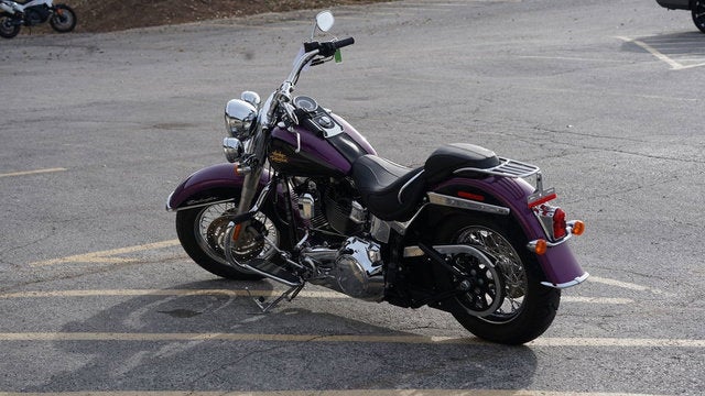 2011 Harley-Davidson Softail FLSTN - Deluxe