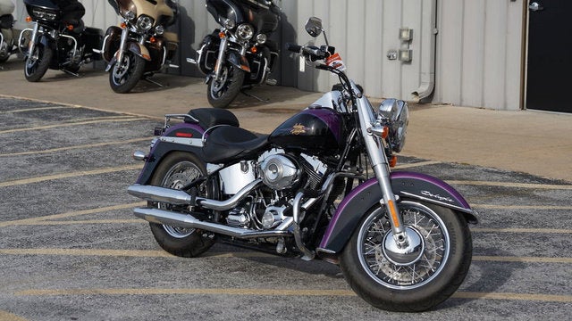 2011 Harley-Davidson Softail FLSTN - Deluxe