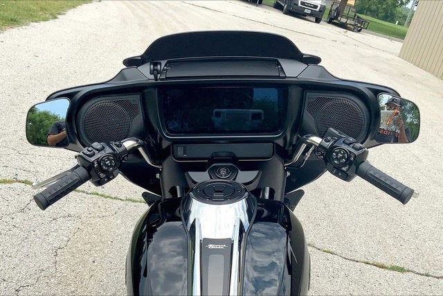 2024 Harley-Davidson FLHX - Street Glide Base