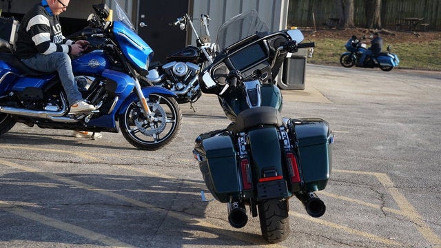 2024 Harley-Davidson FLHX - Street Glide Base