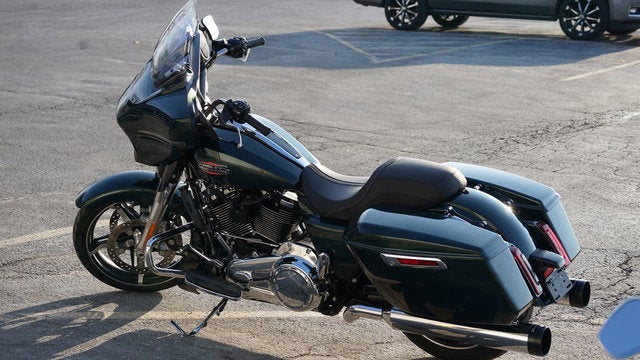 2024 Harley-Davidson FLHX - Street Glide Base