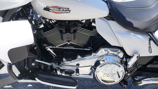 2024 Harley-Davidson FLHX - Street Glide Base
