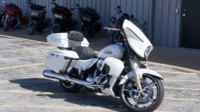 2024 Harley-Davidson FLHX - Street Glide Base