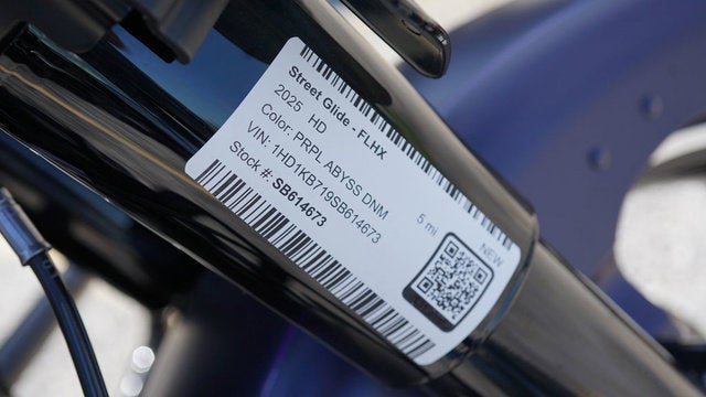 2025 Harley-Davidson FLHX - Street Glide Base