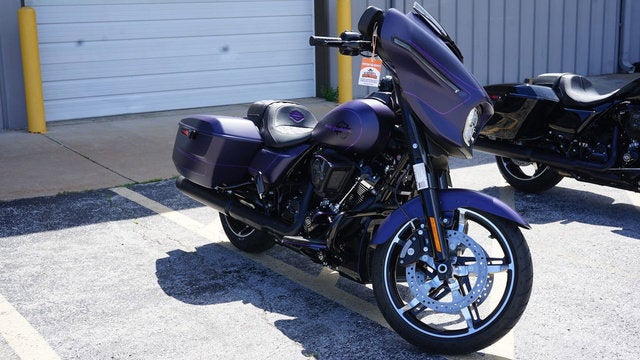 2025 Harley-Davidson FLHX - Street Glide Base