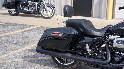 2021 Harley-Davidson FLHX - Street Glide Base