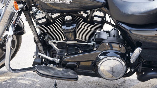 2021 Harley-Davidson FLHX - Street Glide Base