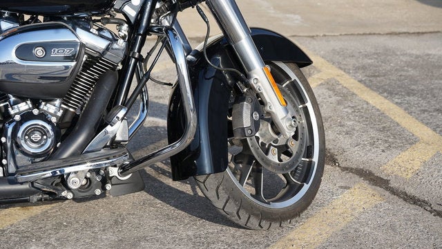 2023 Harley-Davidson FLHX - Street Glide Base