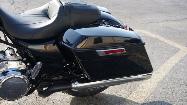 2023 Harley-Davidson FLHX - Street Glide Base