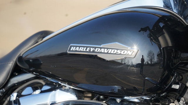 2023 Harley-Davidson FLHX - Street Glide Base