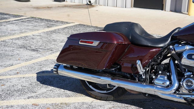 2022 Harley-Davidson FLHX - Street Glide Base