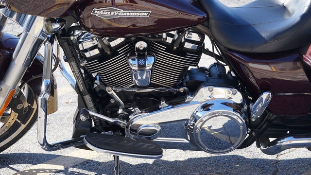 2022 Harley-Davidson FLHX - Street Glide Base