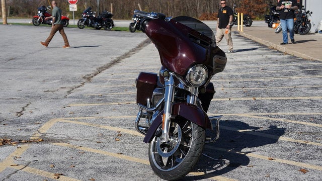 2022 Harley-Davidson FLHX - Street Glide Base