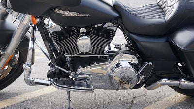 2014 Harley-Davidson FLHX - Street Glide Base