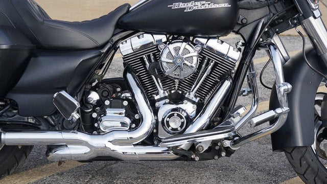 2014 Harley-Davidson FLHX - Street Glide Base