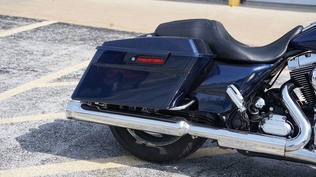 2012 Harley-Davidson FLHX - Street Glide Base