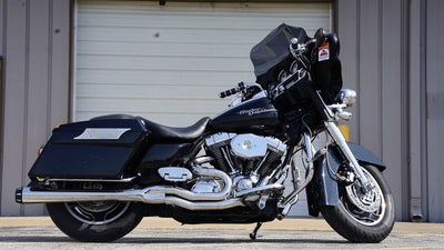 2006 Harley-Davidson FLHX - Street Glide Base