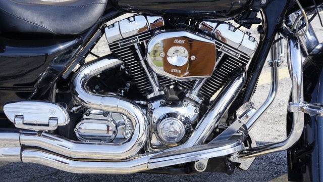 2006 Harley-Davidson FLHX - Street Glide Base