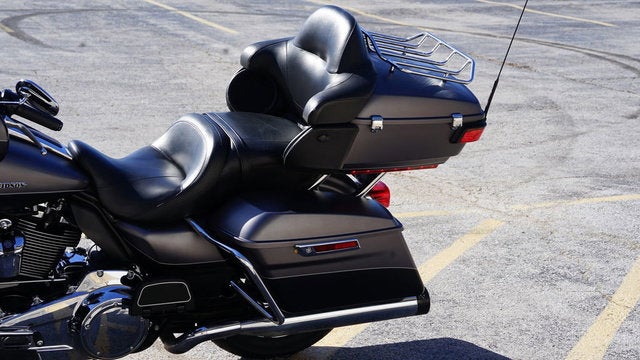 2017 Harley-Davidson FLHTK - Ultra Limited Base