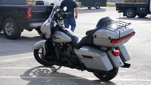 2024 Harley-Davidson FLHTK - Ultra Limited Base
