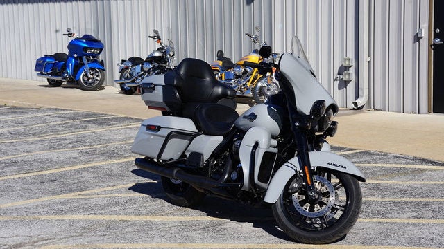 2024 Harley-Davidson FLHTK - Ultra Limited Base