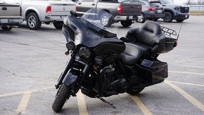 2024 Harley-Davidson FLHTK - Ultra Limited Base