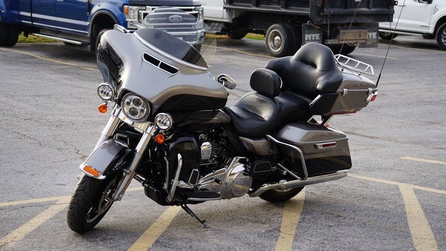 2016 Harley-Davidson FLHTK - Ultra Limited Base