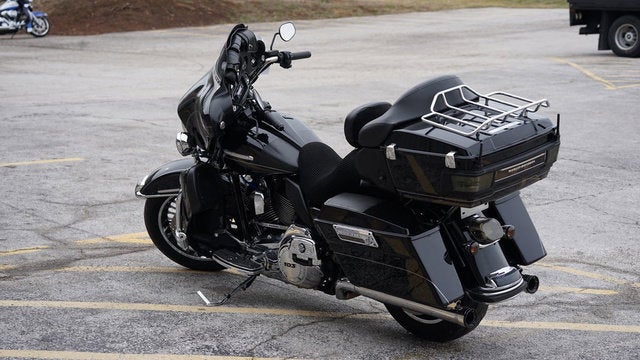 2011 Harley-Davidson Touring FLHTK - Electra Glide Ultra Limited