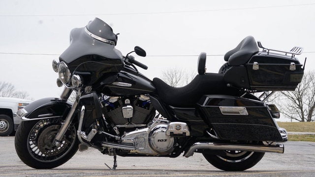 2011 Harley-Davidson Touring FLHTK - Electra Glide Ultra Limited