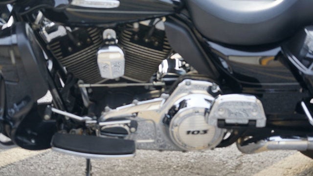 2011 Harley-Davidson Touring FLHTK - Electra Glide Ultra Limited