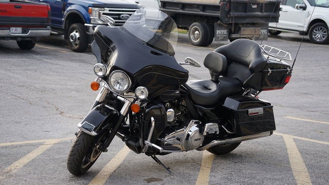 2011 Harley-Davidson Touring FLHTK - Electra Glide Ultra Limited