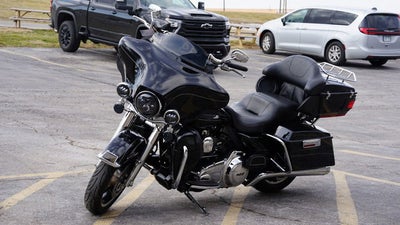 2013 Harley-Davidson FLHTK - Electra Glide Ultra Limited Base