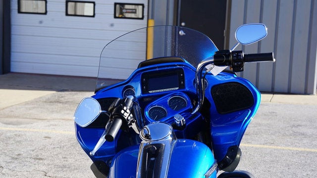 2018 Harley-Davidson FLTRU - Road Glide Ultra Base