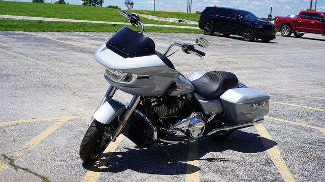 2025 Harley-Davidson FLTRX - Road Glide Base