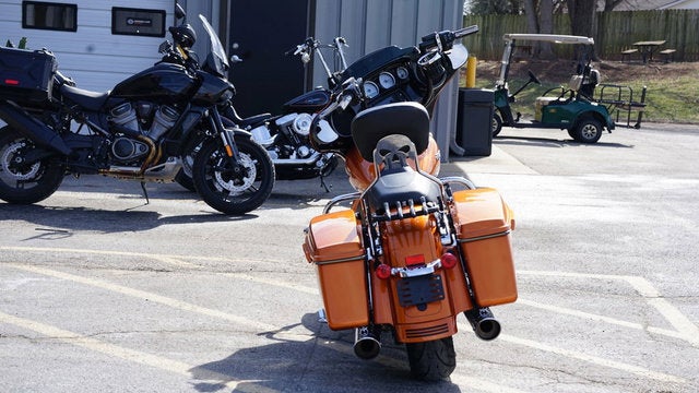 2015 Harley-Davidson FLHXS - Street Glide Special Base