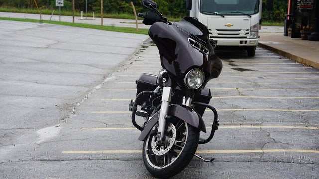 2014 Harley-Davidson FLHXS - Street Glide Special Base