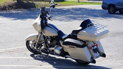 2022 Harley-Davidson FLHXS - Street Glide Special Base