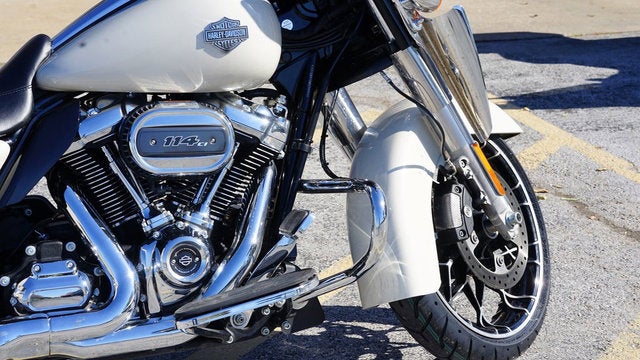 2022 Harley-Davidson FLHXS - Street Glide Special Base